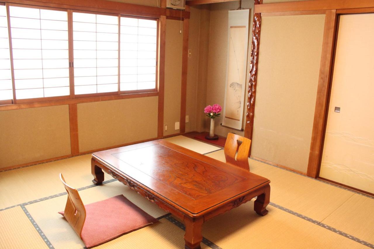 Taiya Ryokan Matsusaka Buitenkant foto